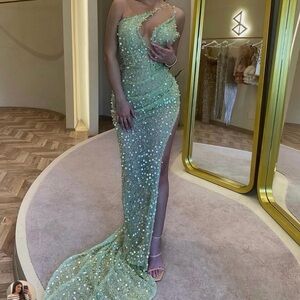 Elegant sage dress Jetmira Bejtullahu